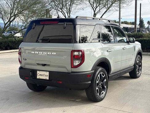 Used 2021 Ford Bronco Sport Outer Banks image 3