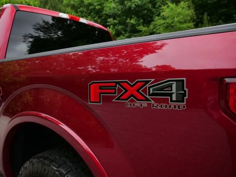 Used 2015 Ford F150 XLT w/ Equipment Group 301A Mid AWD/4WD image 27