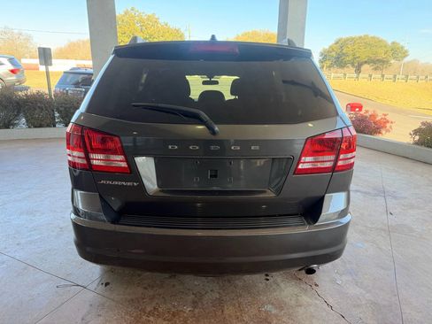 Used 2018 Dodge Journey SE w/ Connectivity Group image 5