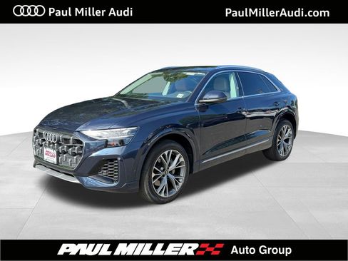 Used 2024 Audi Q8 Premium AWD/4WD image 1