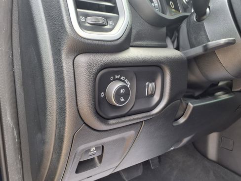 Used 2023 RAM 1500 Lone Star image 13