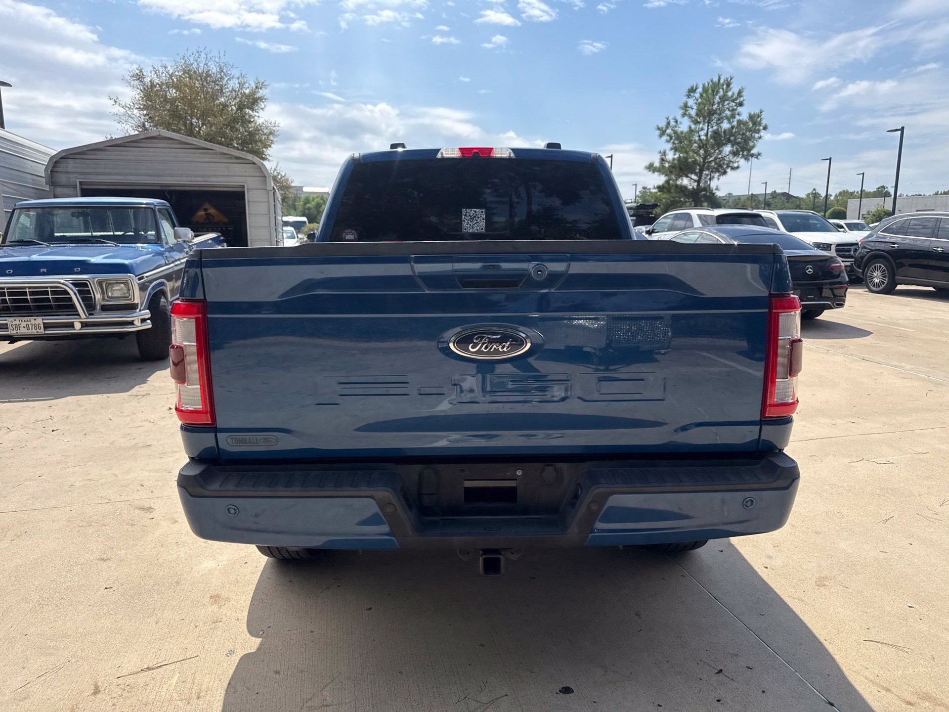 Used 2023 Ford F150 Lariat AWD/4WD image 5