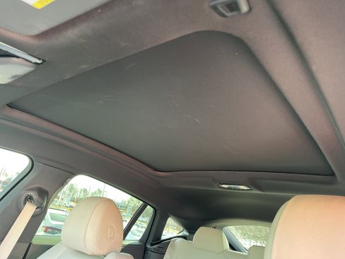 Used 2022 BMW X6 xDrive40i w/ M Sport Package image 18