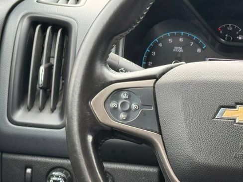 Used 2016 Chevrolet Colorado Z71 AWD/4WD image 11