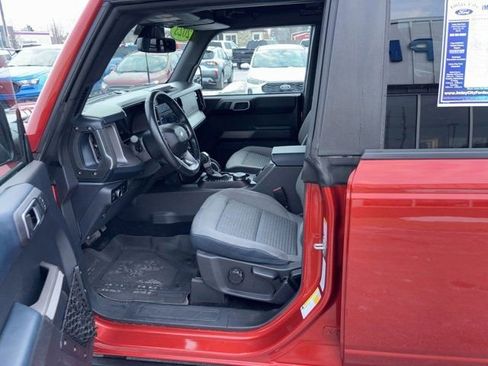 Used 2023 Ford Bronco Outer Banks image 20