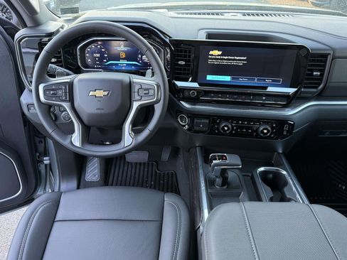 New 2026 Chevrolet Silverado 1500 LTZ w/ LTZ Premium Package AWD/4WD image 8