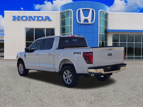 Used 2025 Ford F150 Lariat w/ FX4 Off-Road Package image 5