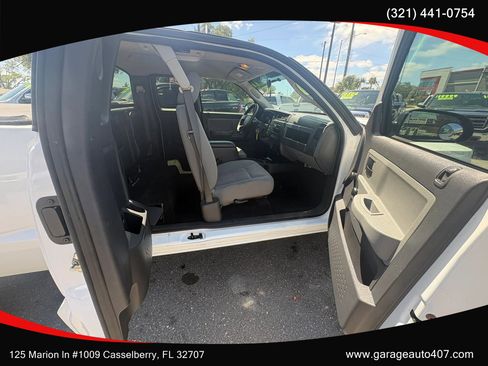 Used 2011 Dodge Dakota ST RWD image 15