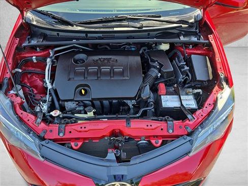 Used 2018 Toyota Corolla LE w/ LE Premium Package w/Moonroof FWD image 29