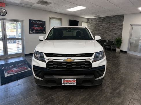 Used 2022 Chevrolet Colorado LT w/ Fleet Safety Package RWD image 15