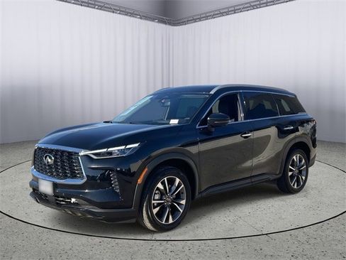 Certified 2025 INFINITI QX60 Luxe w/ Vision Package image 2