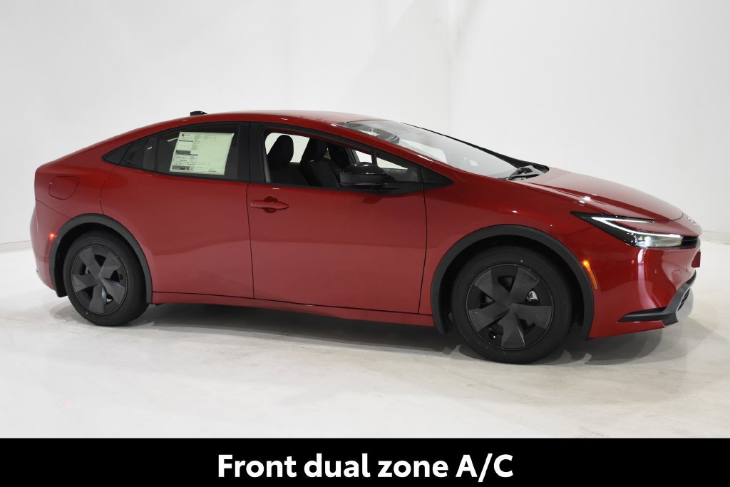 New 2027 Toyota Prius Plug-In Hybrid FWD image 3