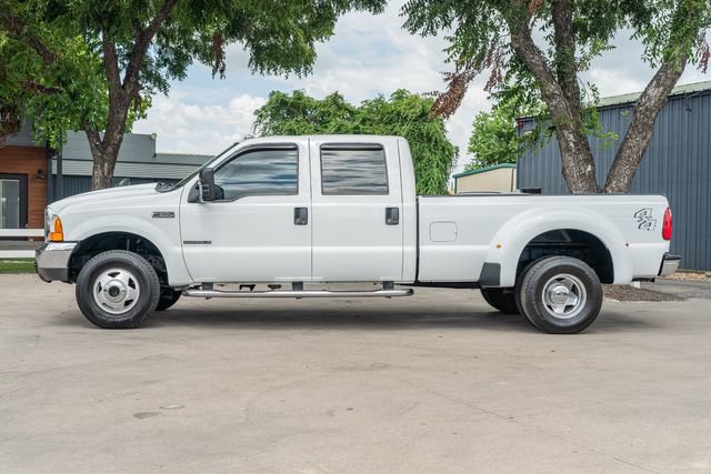 Used 2001 Ford F350 Lariat AWD/4WD image 3