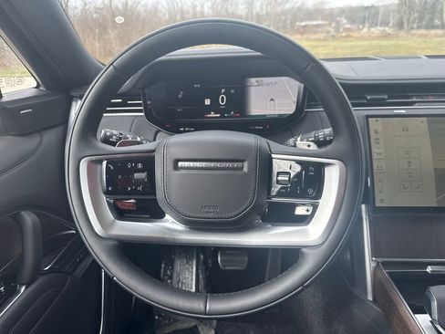 New 2026 Land Rover Range Rover Long Wheelbase SE image 19