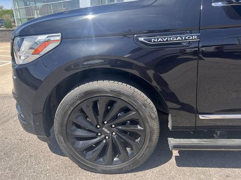 Used 2021 Lincoln Navigator L Reserve AWD/4WD image 34