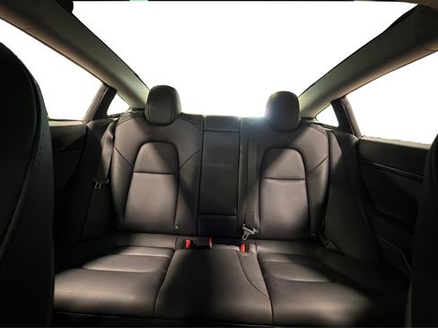 Used 2023 Tesla Model 3 Standard Range RWD image 41