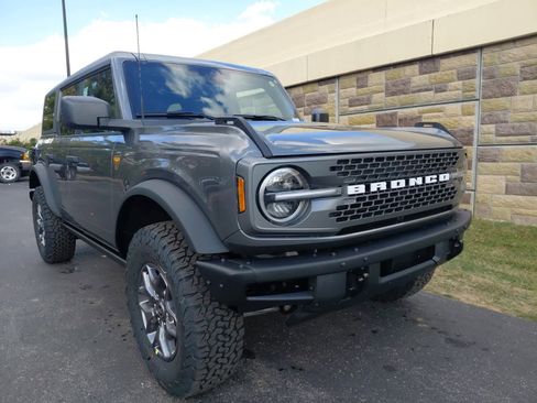 New 2025 Ford Bronco Badlands image 47
