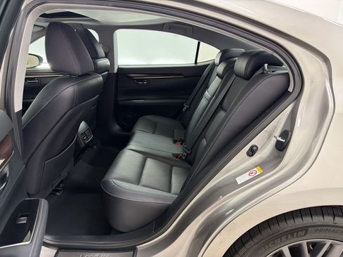 Used 2018 Lexus ES 350 w/ Navigation System Package FWD image 14