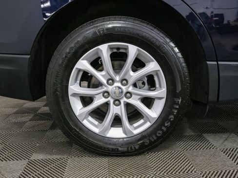 Used 2021 Chevrolet Equinox LT AWD/4WD image 16