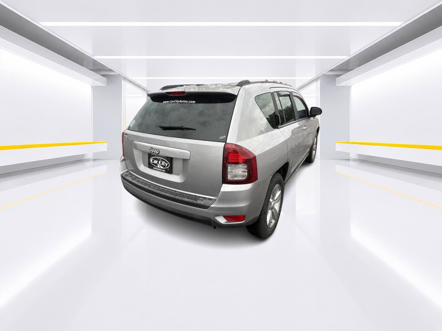 Used 2016 Jeep Compass Sport w/ Power Value Group FWD image 3
