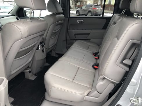 Used 2010 Honda Pilot EX-L image 13