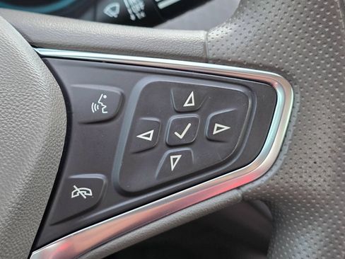 Used 2025 Chevrolet Malibu LT FWD image 24