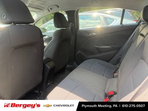 Used 2019 Chevrolet Cruze LT w/ LT Fleet Convenience Package FWD image 5