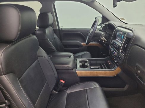 Used 2015 Chevrolet Silverado 1500 LTZ w/ LTZ Plus Package AWD/4WD image 21