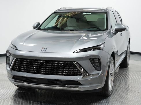 New 2026 Buick Envision Avenir image 3