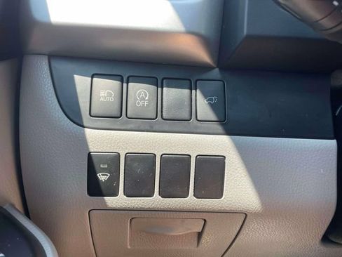 Used 2017 Toyota Highlander XLE AWD/4WD image 21