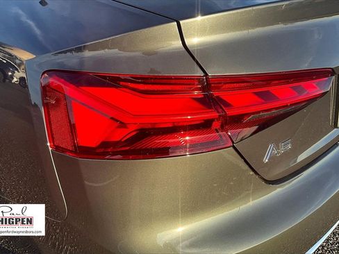 Used 2022 Audi A5 2.0T Premium image 29