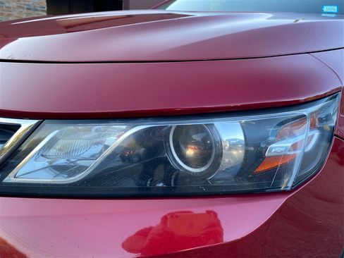 Used 2019 Chevrolet Impala LT image 17