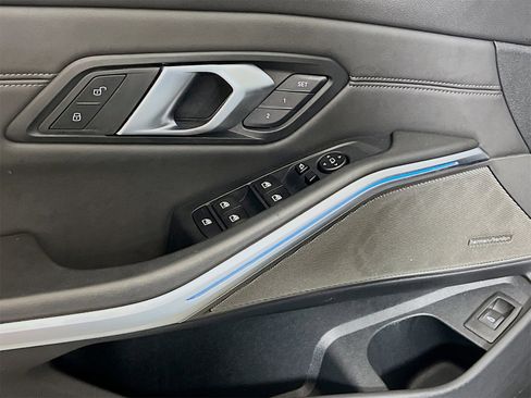 Used 2024 BMW M3 Competition w/ Executive Package image 21