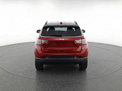 Used 2025 Jeep Compass Limited image 7