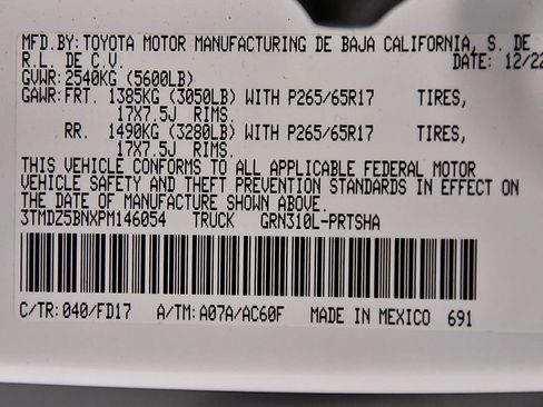 Used 2023 Toyota Tacoma TRD Sport image 16
