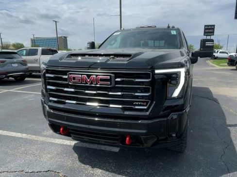 New 2026 GMC Sierra 2500 AT4 w/ AT4 Premium Plus Package image 5