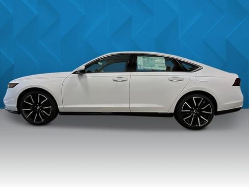 New 2026 Honda Accord Touring image 2