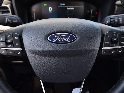Used 2025 Ford Maverick Lariat w/ 4K Tow Package AWD/4WD image 19