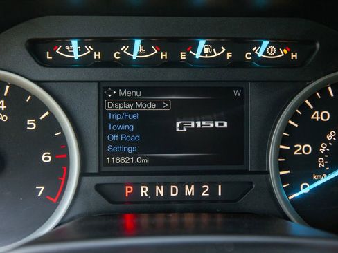 Used 2017 Ford F150 XLT w/ Equipment Group 302A Luxury AWD/4WD image 18