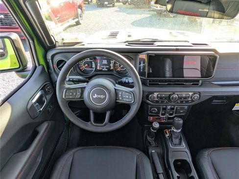 New 2026 Jeep Wrangler Unlimited Rubicon image 14