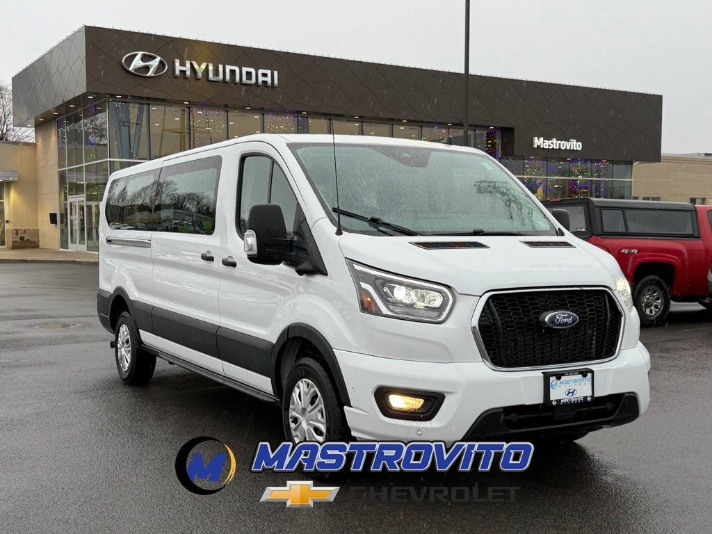 Used 2023 Ford Transit 350 XLT RWD image 1
