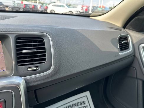 Used 2018 Volvo S60 T5 Inscription Platinum AWD/4WD image 33