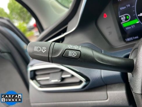 Used 2023 Chevrolet Bolt EUV Premier w/ Super Cruise Package FWD image 19