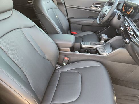 New 2026 Kia Sportage EX image 10