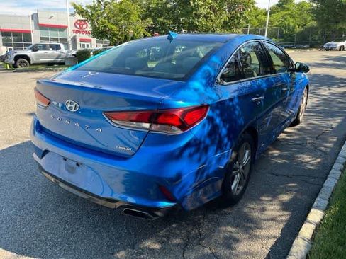 Used 2018 Hyundai Sonata Limited w/ Cargo Package FWD image 4