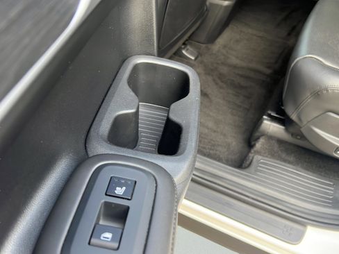 Used 2025 Hyundai Santa Fe Limited image 24