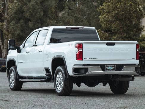 Used 2024 Chevrolet Silverado 2500 LTZ image 12