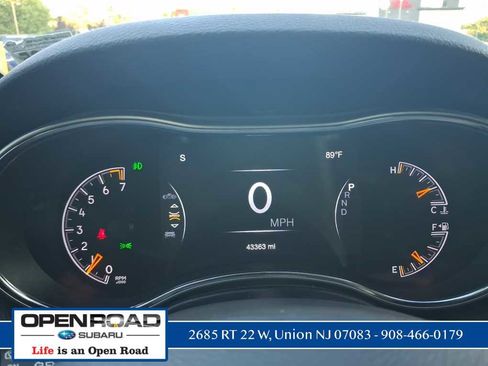 Used 2020 Jeep Grand Cherokee Altitude AWD/4WD image 21
