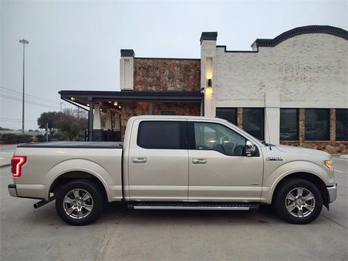 Used 2017 Ford F150 Lariat image 2