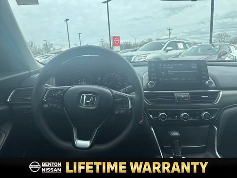 Used 2022 Honda Accord LX image 14